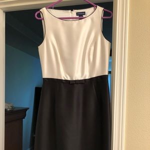 Ann Taylor dress - Size 2